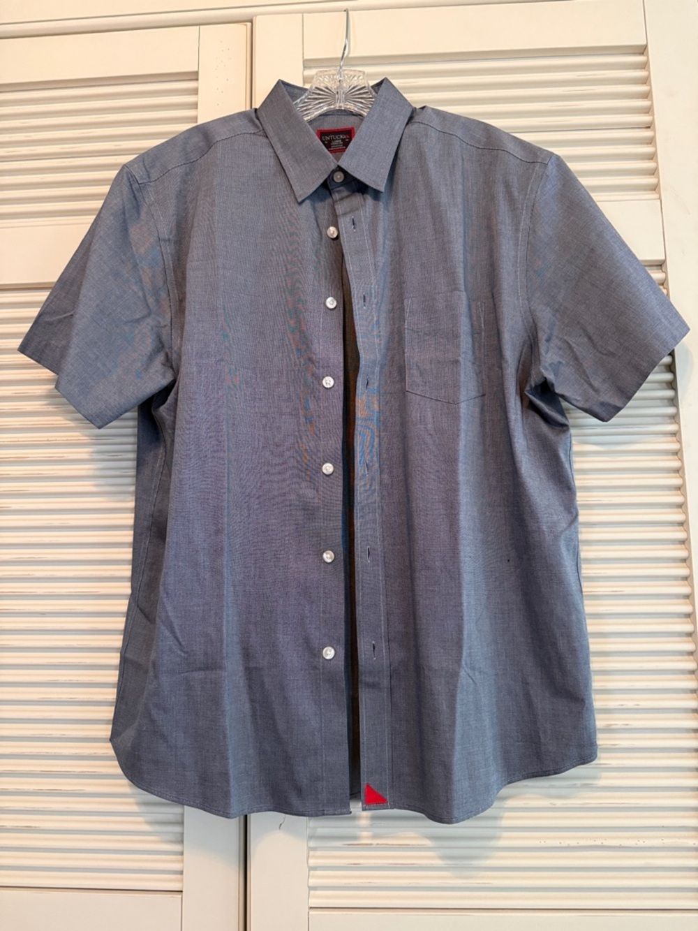 UNTUCKit  Wrinkle Free 100% Cotton Men's Short-Sleeve Button-Down Shirt